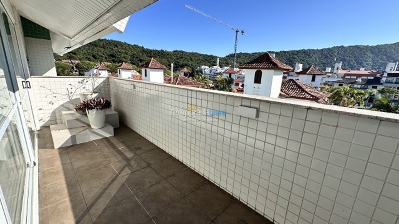 Apartamento para aluguel de temporada em Florianópolis (Praia Brava)