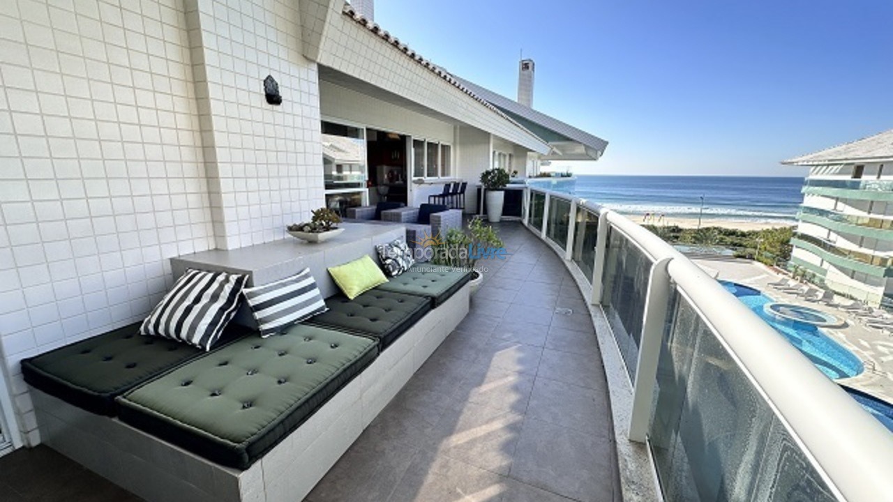 Apartamento para aluguel de temporada em Florianópolis (Praia Brava)