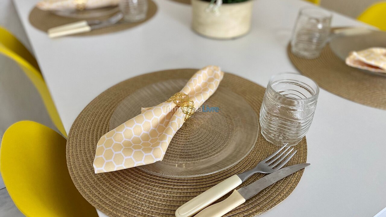 Apartamento para aluguel de temporada em Praia Grande (Guilhermina)