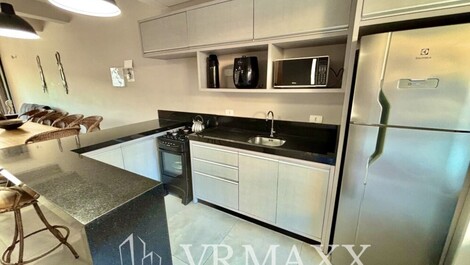 SOBRADO 02 COM PISCINA EM Mariscal para 12 Pessoas