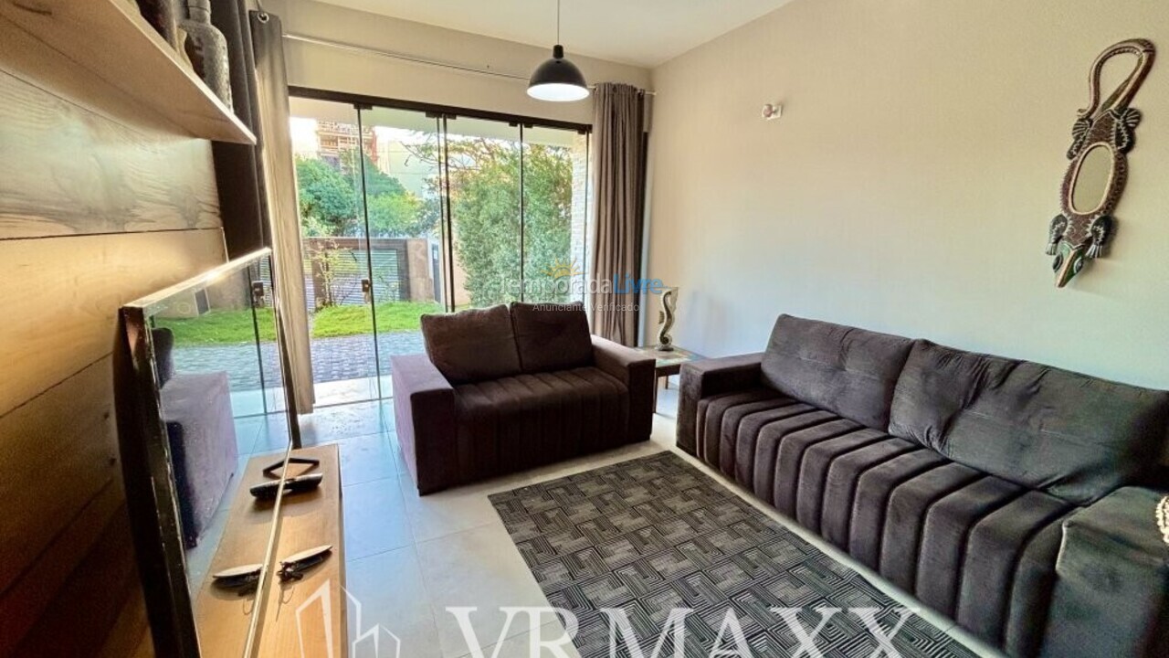 Casa para aluguel de temporada em Bombinhas (Mariscal)