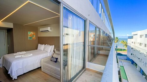 Setai Yacht Comfort - By Almare Flats