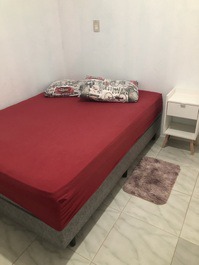 Alquilo una casa por temporada en Villa da Glória, São Francisco do Sul.