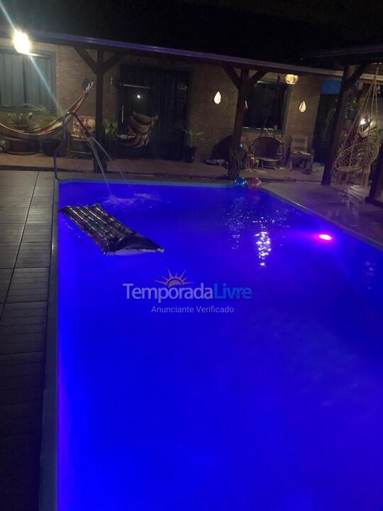 Casa para alquiler de vacaciones em São Francisco do Sul (Vila da Glória)