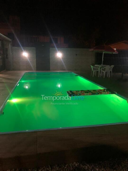 Casa para alquiler de vacaciones em São Francisco do Sul (Vila da Glória)