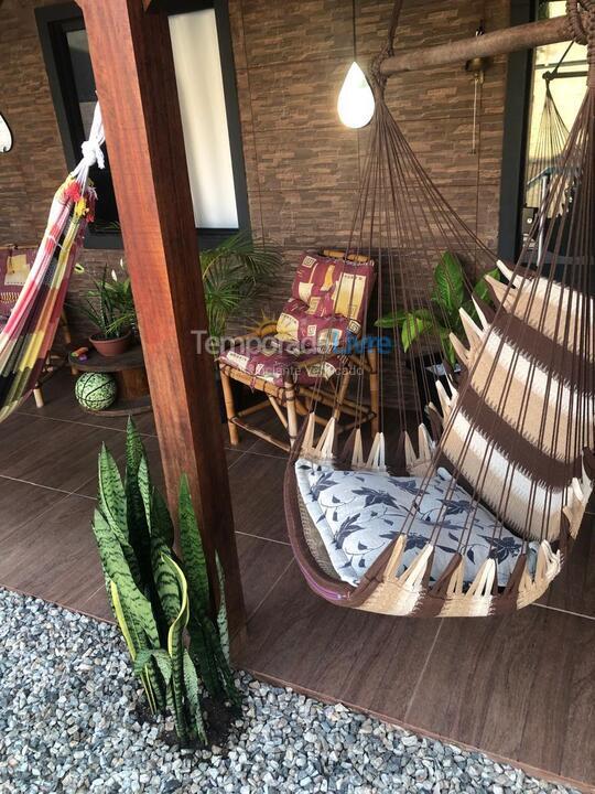 Casa para alquiler de vacaciones em São Francisco do Sul (Vila da Glória)