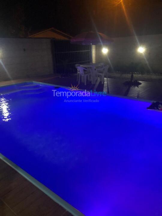 Casa para alquiler de vacaciones em São Francisco do Sul (Vila da Glória)