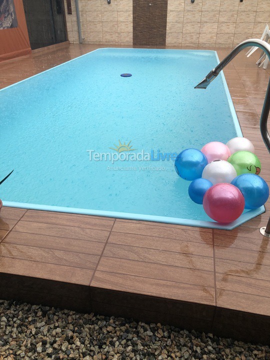 Casa para alquiler de vacaciones em São Francisco do Sul (Vila da Glória)