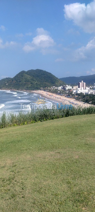 Apartamento para aluguel de temporada em Guarujá (Pitangueiras)