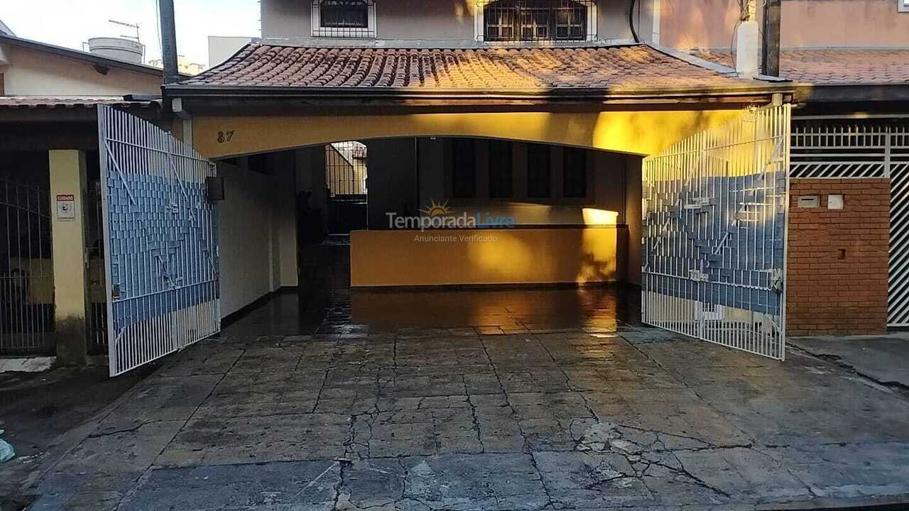 House for vacation rental in São José dos Campos (Parque Industrial)