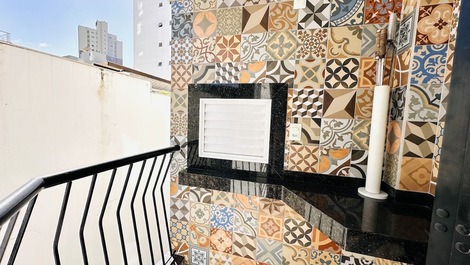 Sacada com churrasqueira a carvão