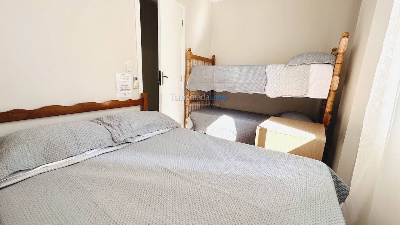 Apartamento para aluguel de temporada em Balneário Camboriú (Praia Central)