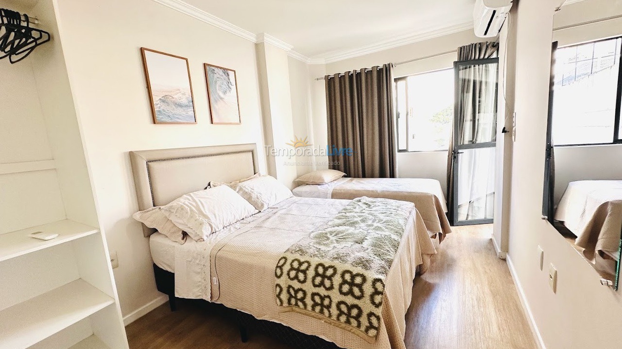 Apartamento para aluguel de temporada em Balneário Camboriú (Praia Central)