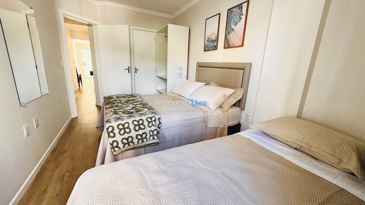 Apartamento para aluguel de temporada em Balneário Camboriú (Praia Central)