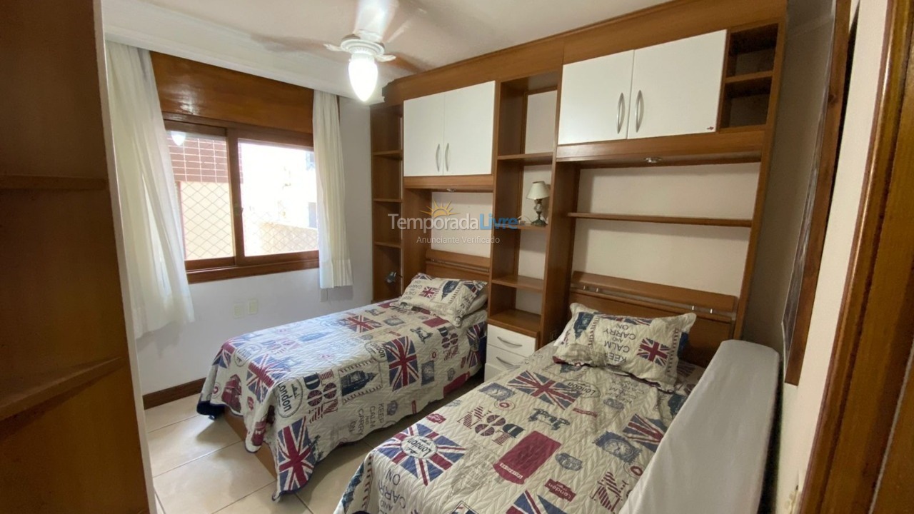 Apartamento para aluguel de temporada em Capão da Canoa (Zona Nova)