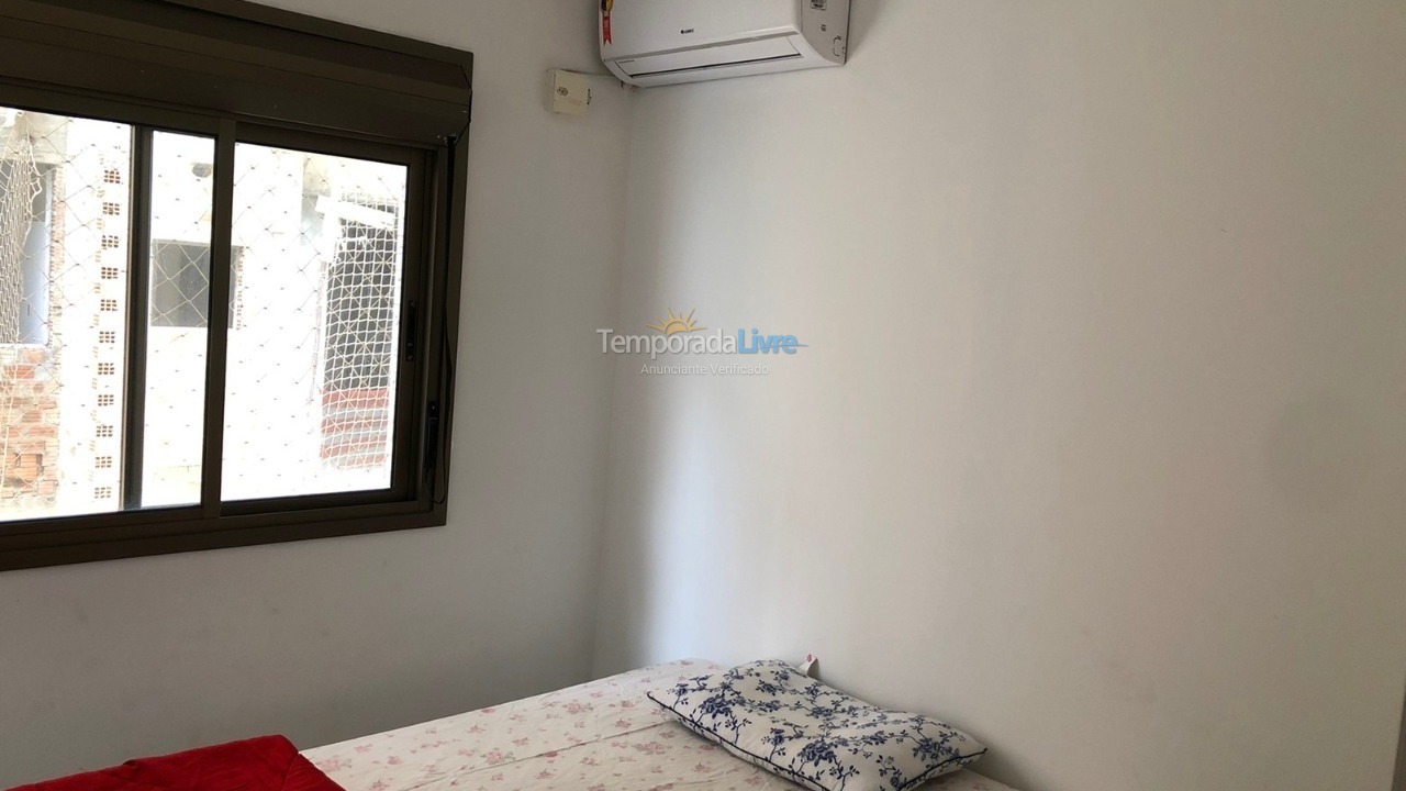 Apartamento para aluguel de temporada em Capão da Canoa (Navegantes)