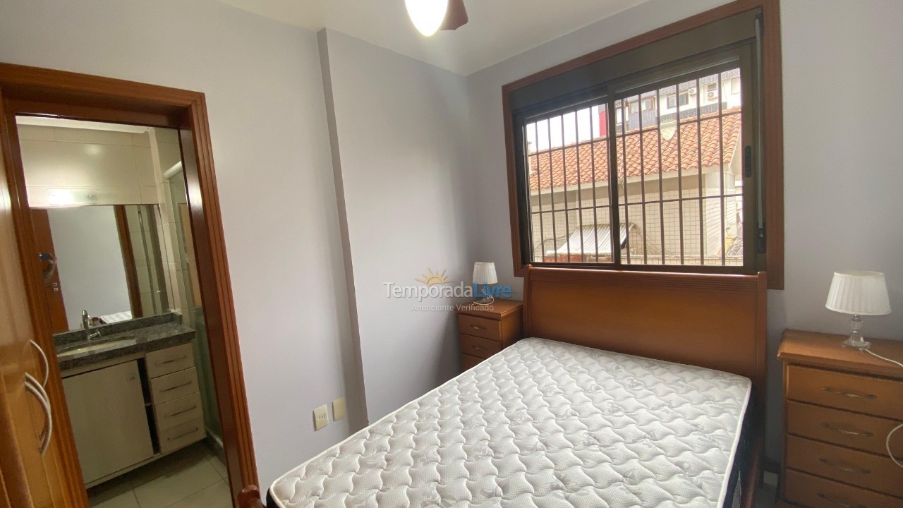 Apartamento para aluguel de temporada em Capão da Canoa (Centro)