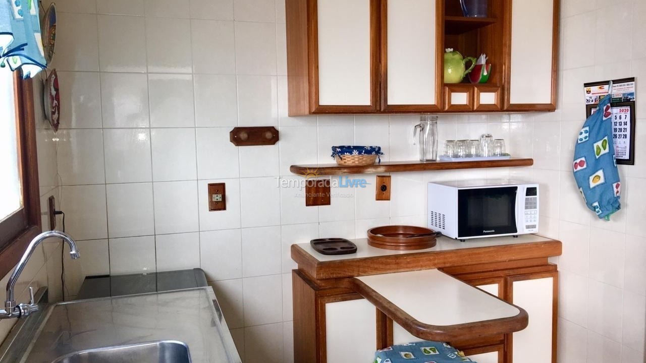 Apartamento para aluguel de temporada em Capão da Canoa (Centro)