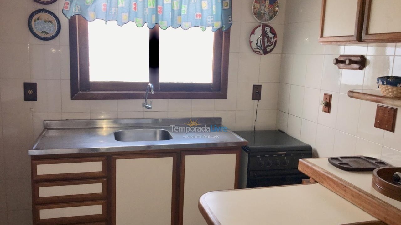 Apartamento para aluguel de temporada em Capão da Canoa (Centro)