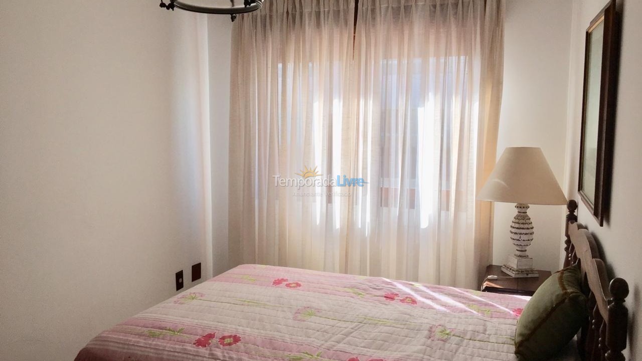 Apartamento para aluguel de temporada em Capão da Canoa (Centro)