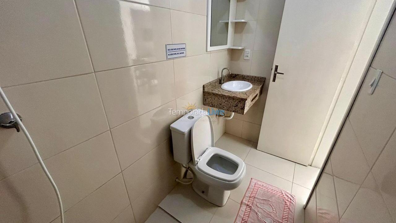 Casa para aluguel de temporada em Bombinhas (Praia de Bombas)