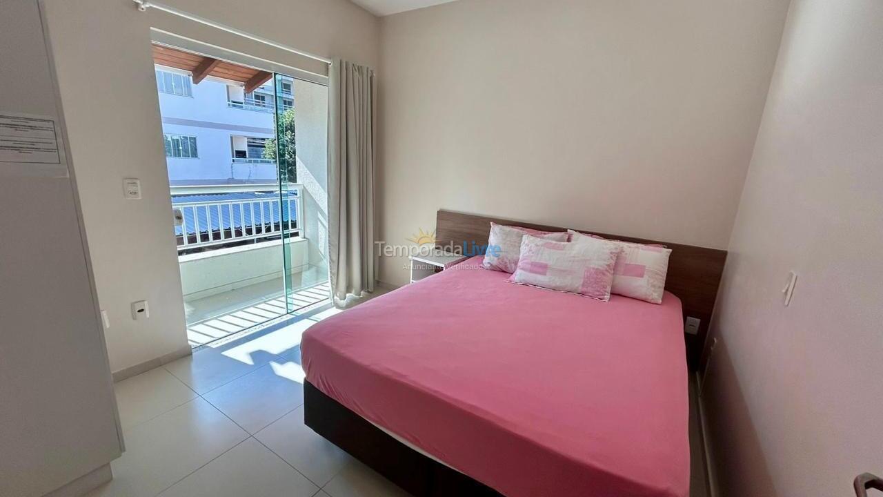 Casa para aluguel de temporada em Bombinhas (Praia de Bombas)