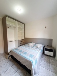 169B- APARTAMENTO PRÓXIMO AO MAR EM BOMBINHAS