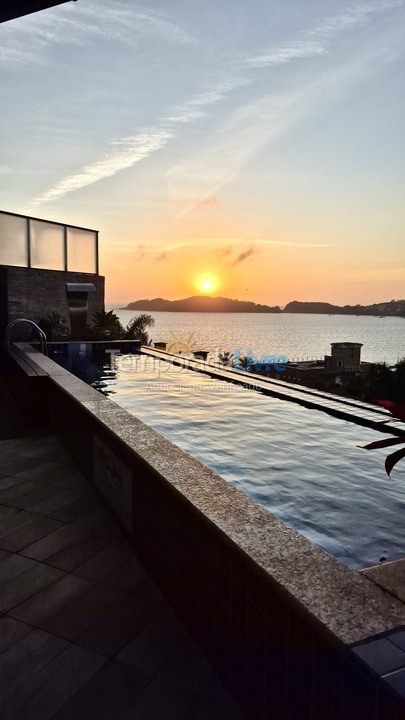 House for vacation rental in Bombinhas (Praia de Bombinhas)