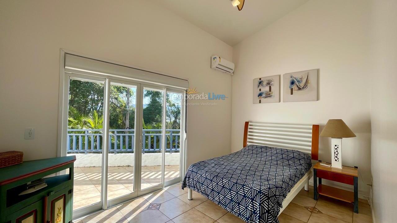 House for vacation rental in Bombinhas (Praia de Bombinhas)