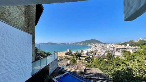 Super cozy house with pool and sea view