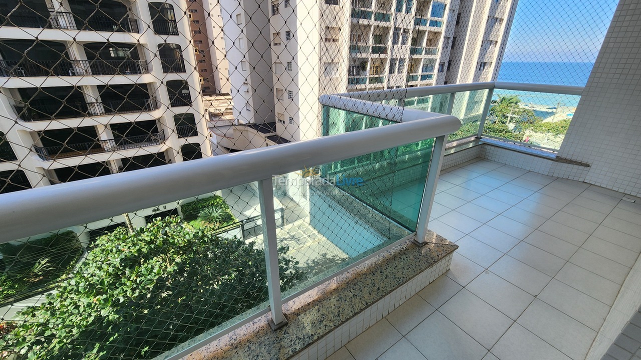 Apartamento para aluguel de temporada em Guarujá (Pitangueiras)