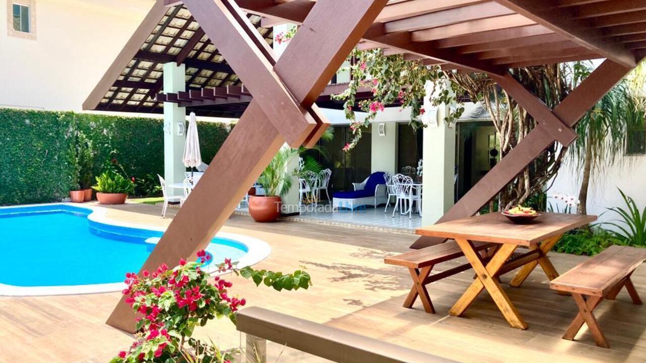 Casa para aluguel de temporada em Camaçari (Busca Vida)