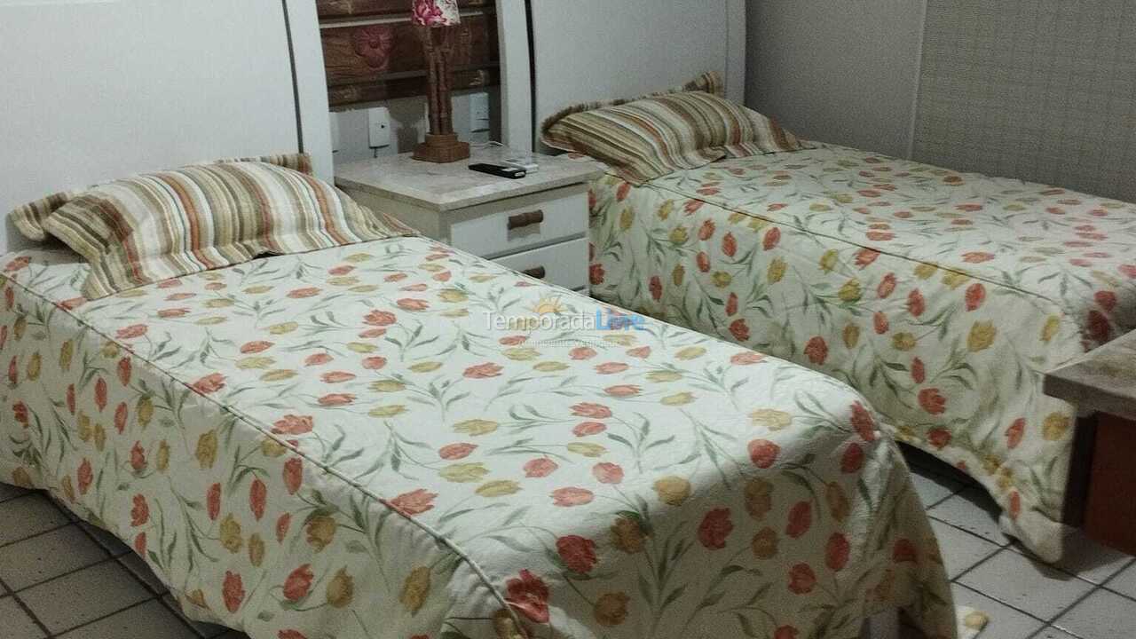 Casa para aluguel de temporada em Camaçari (Busca Vida)