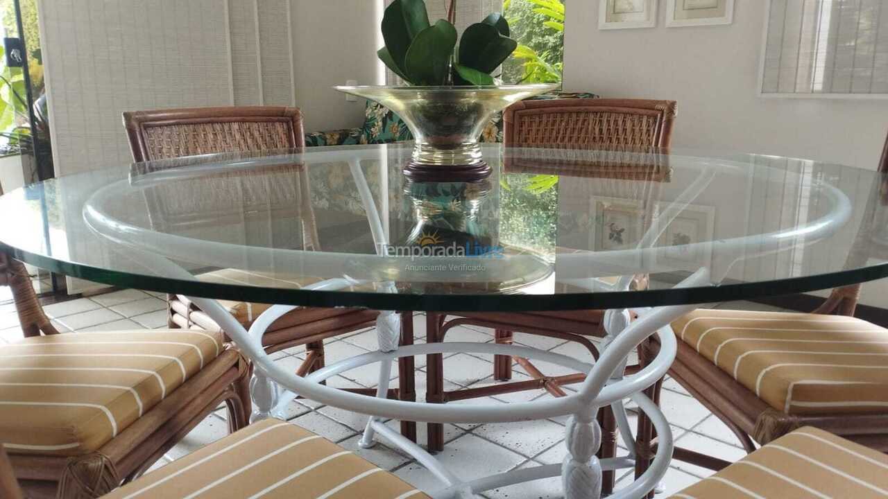 Casa para aluguel de temporada em Camaçari (Busca Vida)