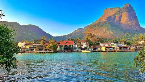 600m2 house for 20 people - Barra da Tijuca Canal!