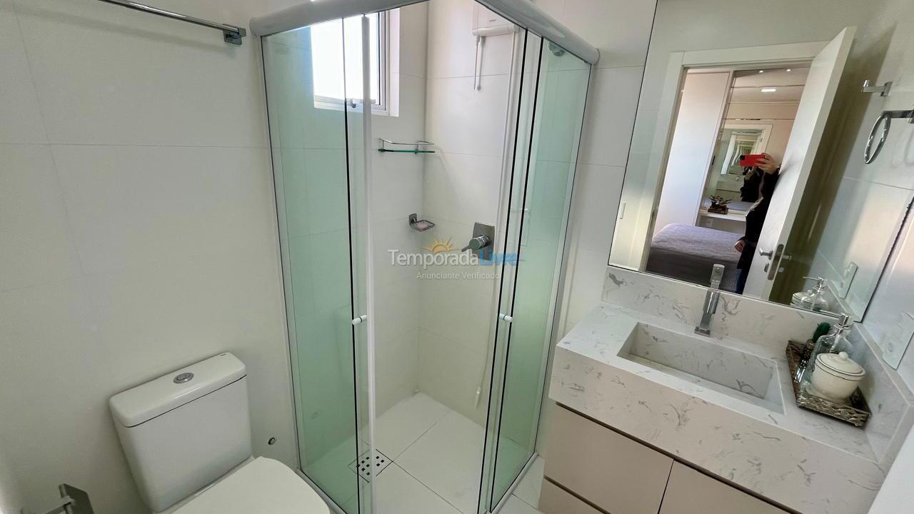 Apartment for vacation rental in Itapema (Meia Praia)