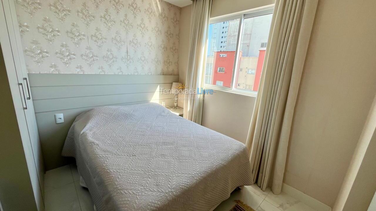 Apartment for vacation rental in Itapema (Meia Praia)