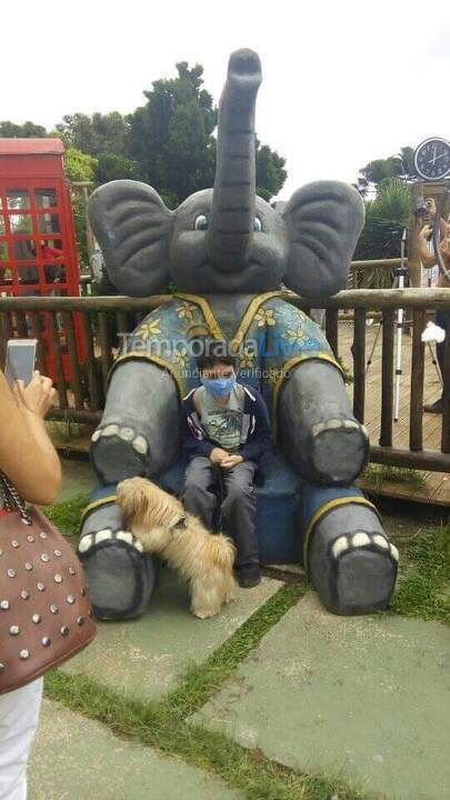 Apartamento para aluguel de temporada em Campos do Jordão (Jardim Belvedere)