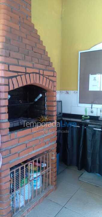 Casa para aluguel de temporada em Itanhaém (Balneário Gaivotas)