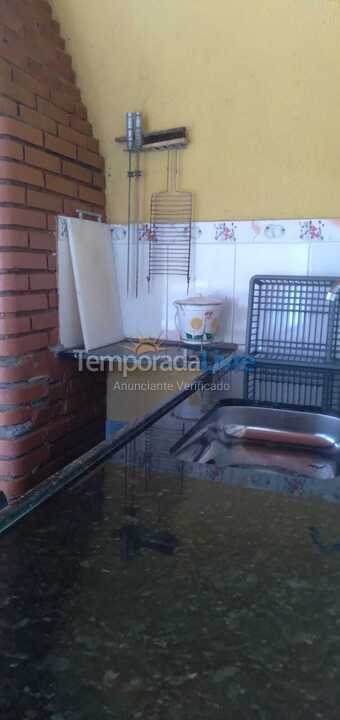 Casa para aluguel de temporada em Itanhaém (Balneário Gaivotas)