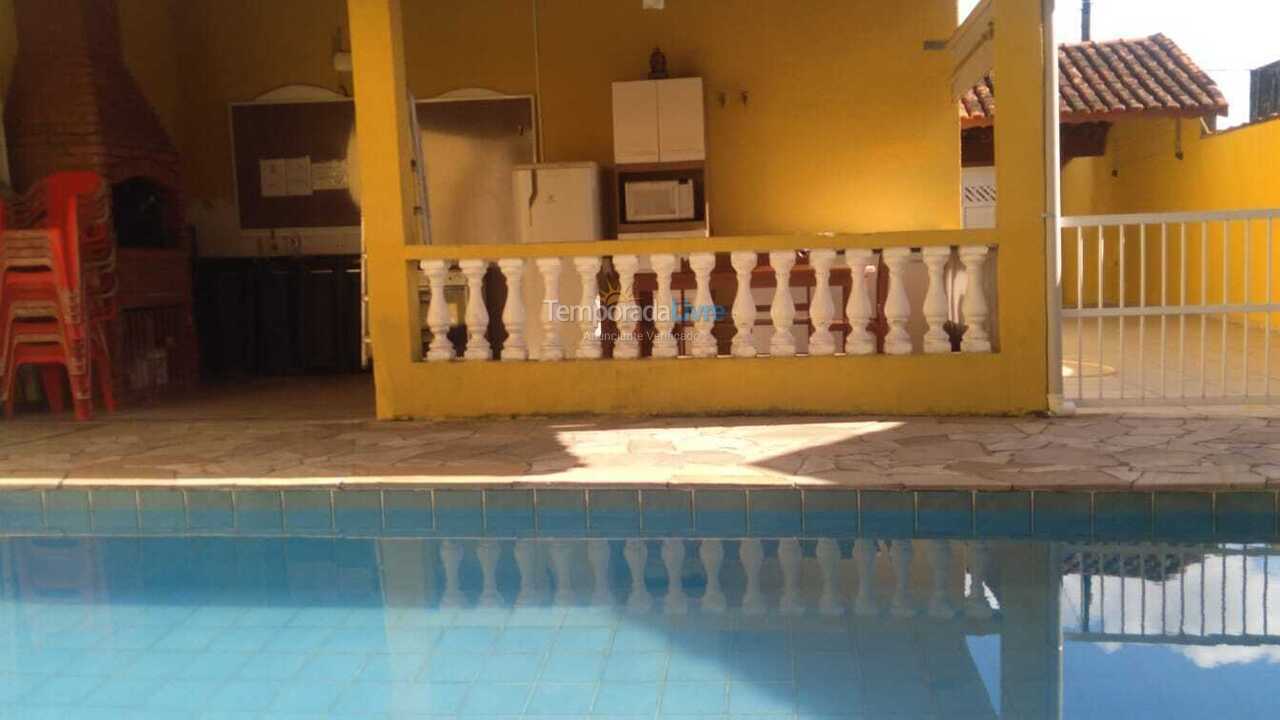 Casa para aluguel de temporada em Itanhaém (Balneário Gaivotas)