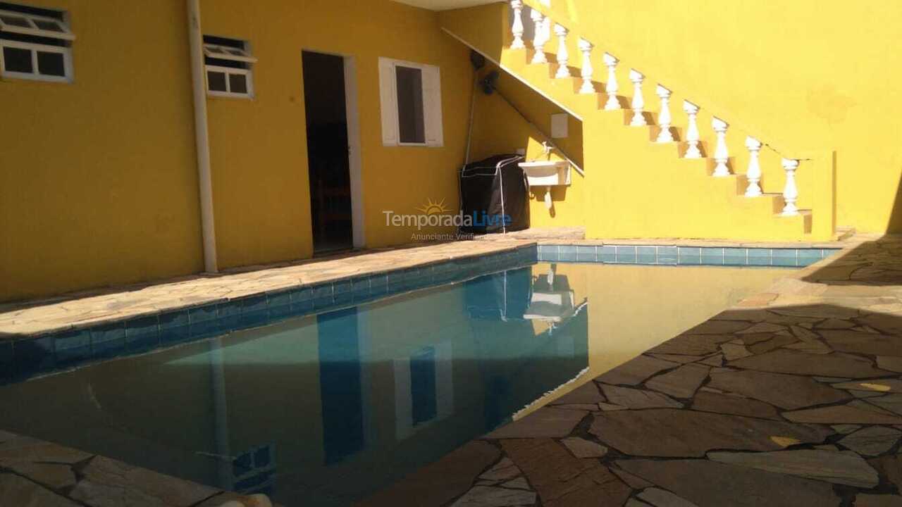 Casa para aluguel de temporada em Itanhaém (Balneário Gaivotas)