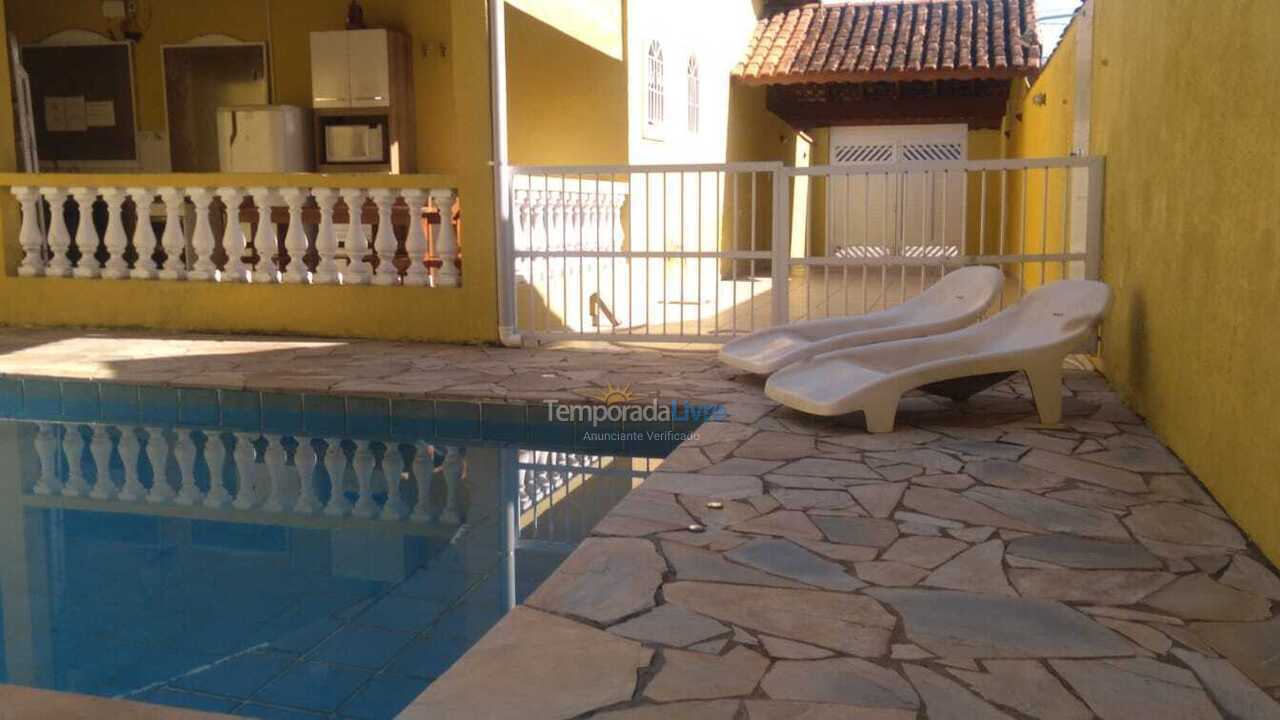 Casa para aluguel de temporada em Itanhaém (Balneário Gaivotas)