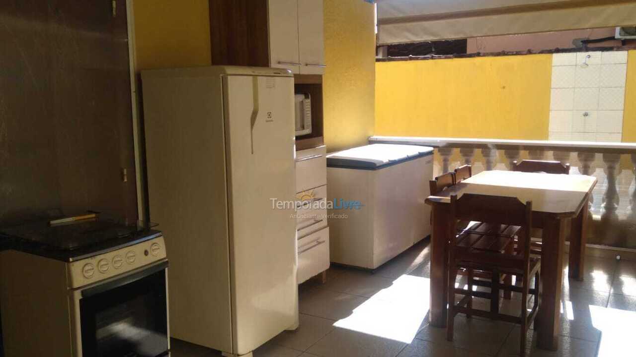 Casa para aluguel de temporada em Itanhaém (Balneário Gaivotas)