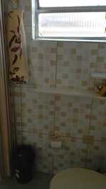 Kitnet prox. Praia do Gonzaguinha,Shopping e Sonda Supermercado