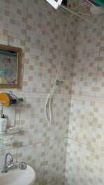 Kitnet prox. Praia do Gonzaguinha,Shopping e Sonda Supermercado