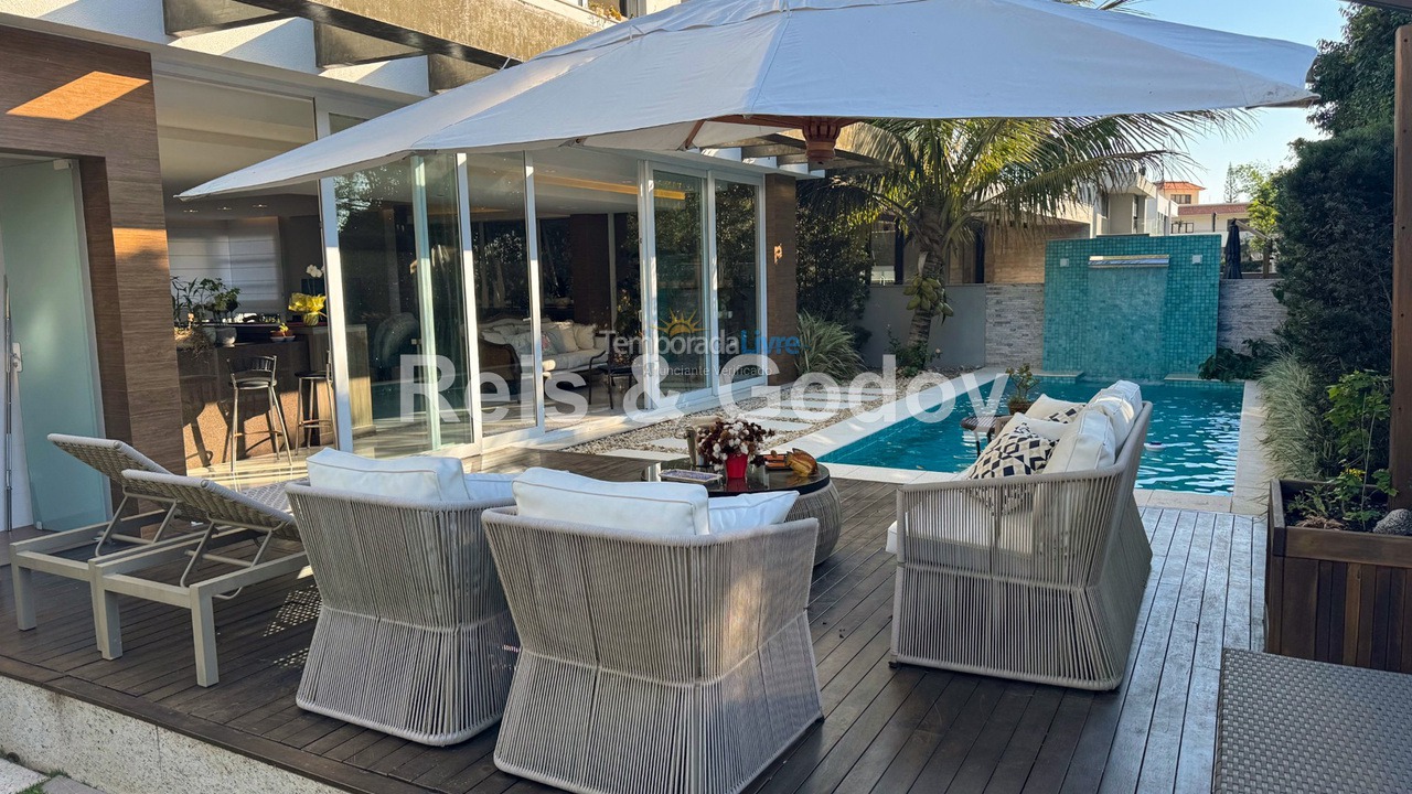 Casa para aluguel de temporada em Florianópolis (Cachoeira do Bom Jesus)