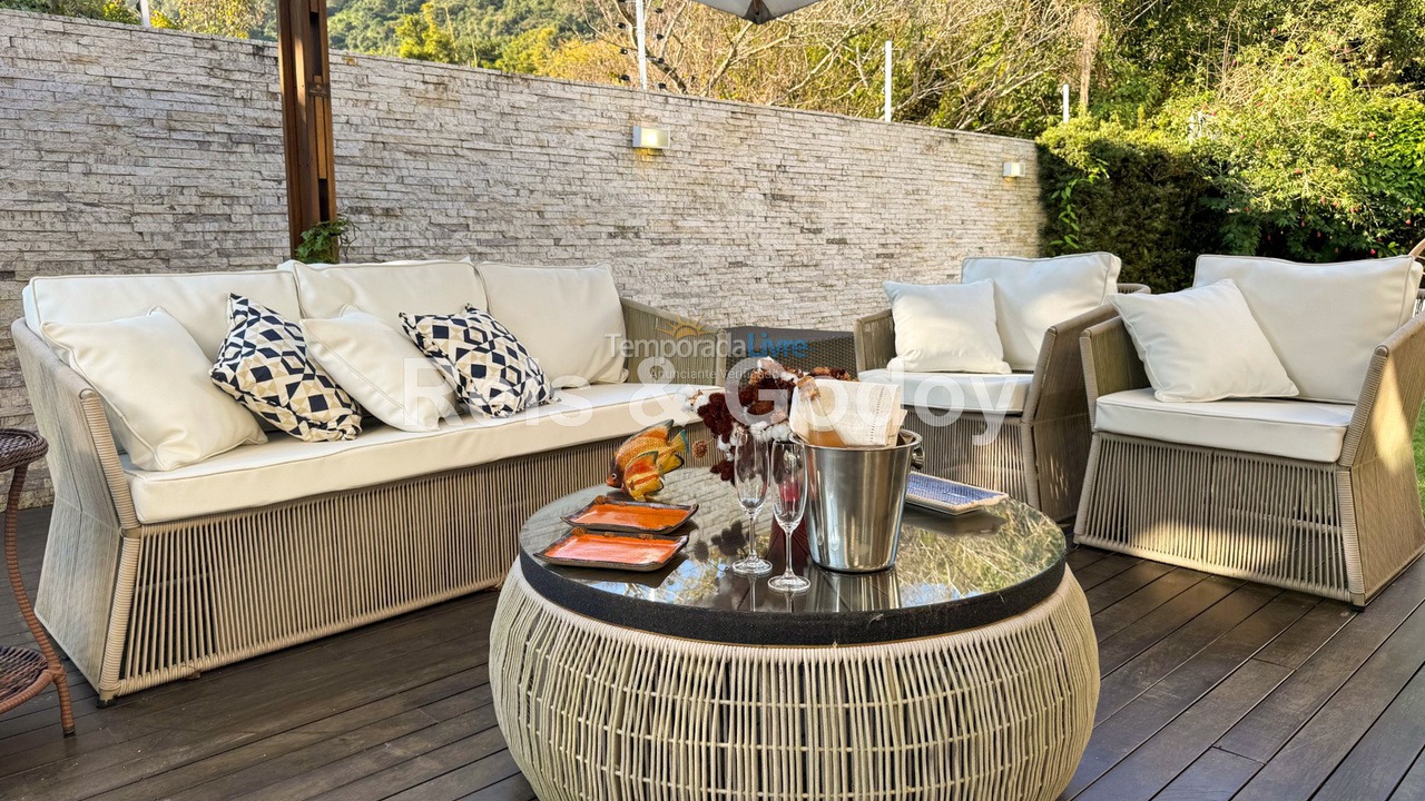 Casa para aluguel de temporada em Florianópolis (Cachoeira do Bom Jesus)