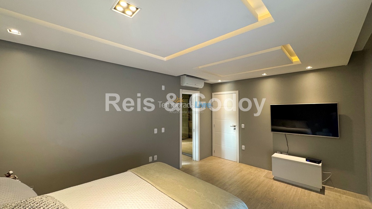 Casa para aluguel de temporada em Florianópolis (Cachoeira do Bom Jesus)