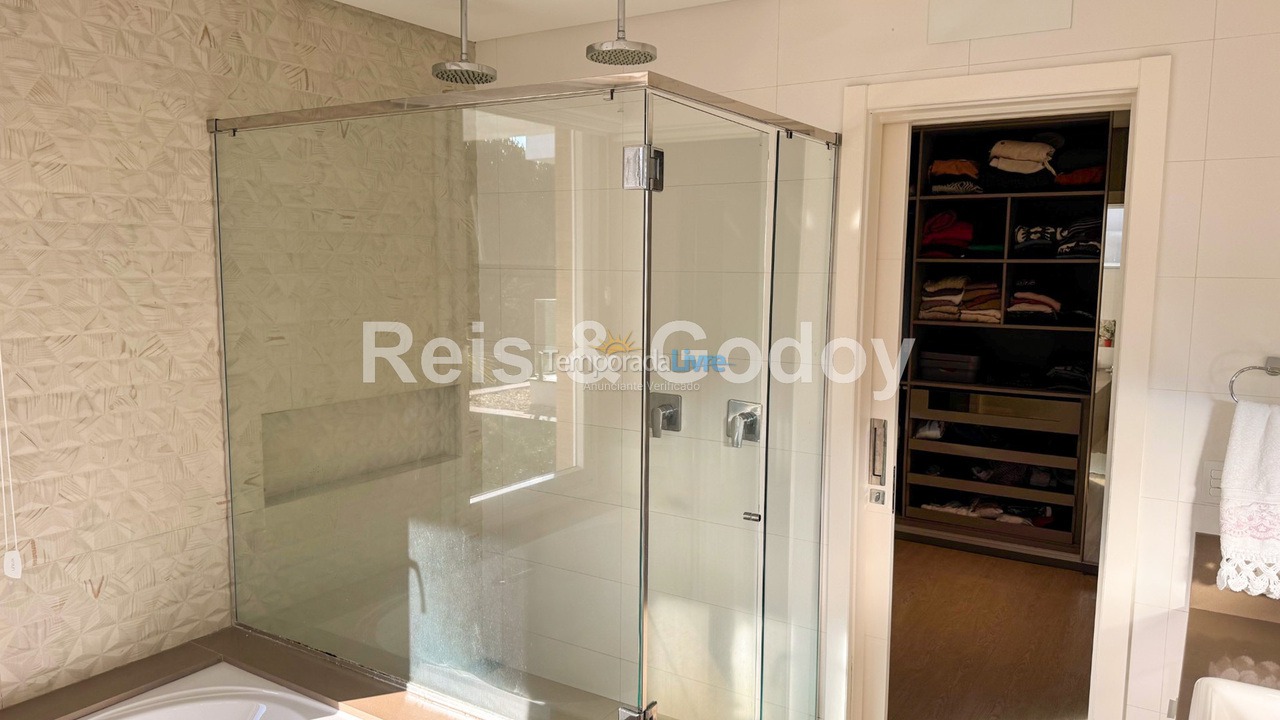 Casa para aluguel de temporada em Florianópolis (Cachoeira do Bom Jesus)